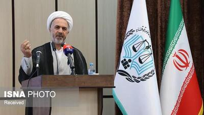  نیروی انتظامی باید با اقتدار نسبت به برخورد با اراذل و اوباش نوظهور ‌اقدام کند