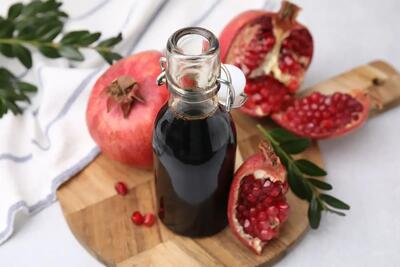  طرز تهیه سس انار ترش خانگی
