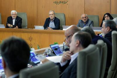 پشت‌پرده صندلی‌های میلیاردی صندوق‌های بازنشستگی؛ نوبت حساب‌کشی دولت رسید؟
