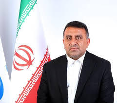 بی برنامگی مدیریت بانک مرکزی باعث مشکلات معیشتی و رشد قیمت کالاها زیر سایه التهابات بازار ارز است/ بانک مرکزی در مسیر همکاری های خارجی هم سنگ اندازی میکند/ پزشکیان شخصا به مساله مدیریت بانک مرکزی ورود کند