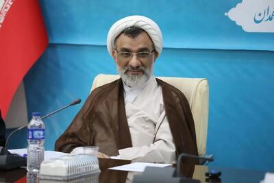 درخواست شورای عالی انقلاب فرهنگی از مجلس: از طرح هوش مصنوعی کناره‌گیری کنید