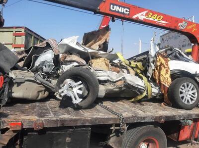  جزییات تصادف مرگبار کامیون با خودروی ۵ پزشک و دستیار در جاده فسا + علت