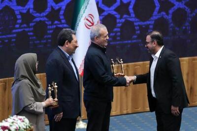  تقدیر رئیس‌جمهور از پژوهشگاه ICT برای تدوین استانداردهای ملی هوش مصنوعی