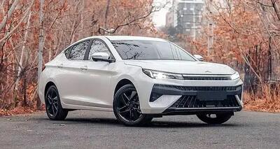  پیش فروش کی ام سی J7