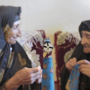  زمین با دستان زنان نفس می‌کشد | اقتصاد24
