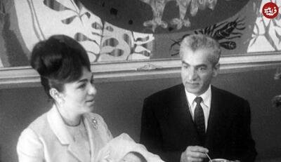  عکس/ محمدرضا پهلوی، ملکه الیزابت و فرح ۶۳ سال پیش در مسجد شاه اصفهان | اقتصاد24