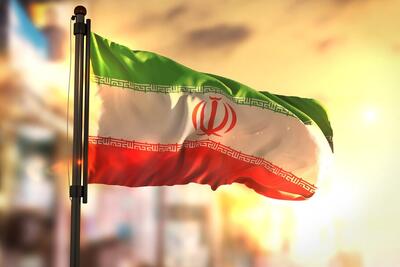  گلایهٔ مسعود صادقلو از مردم برای پرچم کشور + ویدئو