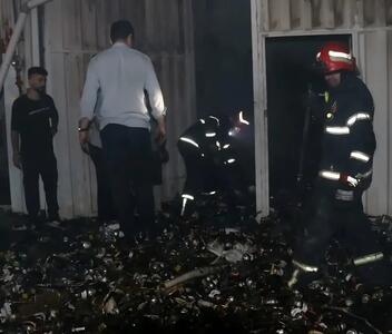  مهار آتش‌سوزی گسترده در سوله نگهداری اسپری گاز فندک در بابل