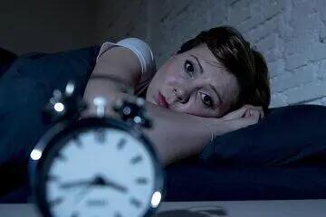 اگر شب‌ها بی‌خواب هستید بخوانید
