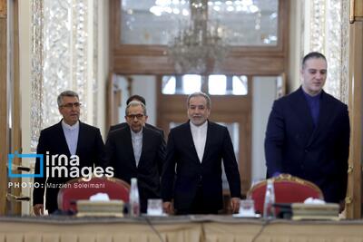  ایران تحت فشار با آمریکا مذاکره نخواهد کرد/ تهران؛ آماده مذاکرات منصفانه و از موضع برابر