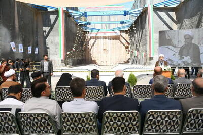  لزوم حرکت به سمت شهر بدون خودروهای تک‌سرنشین و دسترسی همگانی به مترو