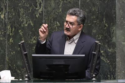  عضو فراکسیون اهل سنت مجلس: دشمن به دنبال ایجاد تفرقه قومی و مذهبی است