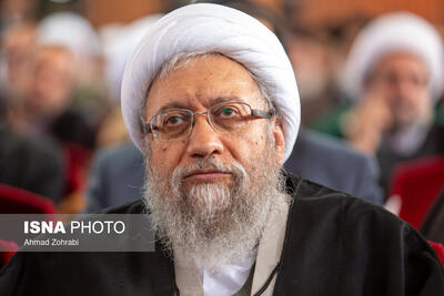  آملی‌لاریجانی: ترامپ درباره ایران هذیان می‌گوید