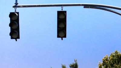  تجهیز میادین پرترافیک سمنان به سیستم فرماندهی آنلاین در خاموشی‌های احتمالی