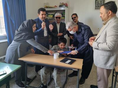  ۱۰۲ دانش آموز نابینا و کم بینا در مدارس کردستان تحصیل می کنند