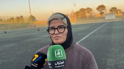  صحبت‌های شیوا کولیوند سرمربی آوا بعد از شکست سنگین تیمش مقابل خاتون بم