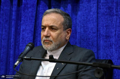  واکنش عراقچی به اظهارات ترامپ علیه ایران در شرم الشیخ: آقای ترامپ یا می‌تواند رئیس‌جمهور صلح باشد یا رئیس‌جمهور جنگ؛ نمی‌تواند هم‌زمان هر دو باشد/ ایران همواره آماده تعامل دیپلماتیک محترمانه و متقابل بوده است