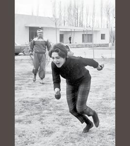  خدمتکار فرانسوی‌ها؛ لَـلِه بچه‌ها و پیرو توده‌ای ها!