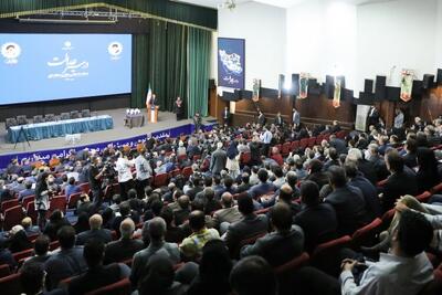  پزشکیان: عدالت پایه تمامی آموزه‌های دینی و اقدامات اجتماعی است