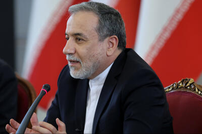 عراقچی: ترامپ یا می‌تواند رئیس‌جمهور صلح باشد یا جنگ