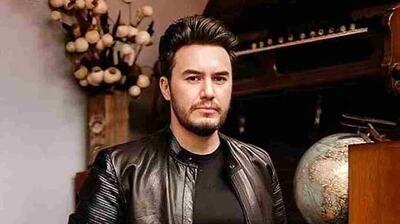  غوغای خوانندگی بی نظیر مصطفی ججلی با آهنگ بهنام بانی در کنسرت ترکیه/ فقط سبیل بانی رو کم داره/ دیوونه دیگه اخماتو واکن منو عشقم صدا کن