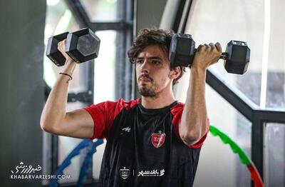 ضرر چند صد هزار دلاری پرسپولیس به خاطر این ستاره خارجی!