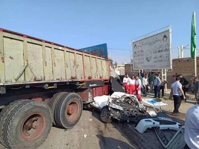 جان باختن پنج نفر از کادر درمان در یک سانحه رانندگی 