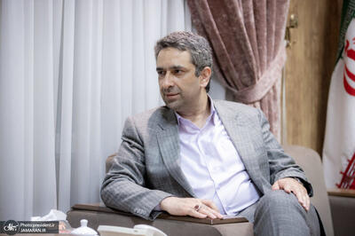 معاون پزشکیان: بنزین باید گران شود