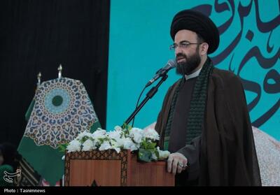 نقش تعیین‌کننده امامزاده موسی مبرقع(ع) در عظمت قم و ایران - تسنیم