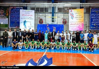  رونمایی از پیراهن 2 تیم ورزشی کردستان تصویر - تسنیم