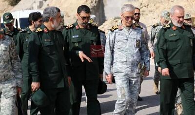  تصویری دیده نشده از بازدید فرماندهان شهید سپاه از مناطق موشکی