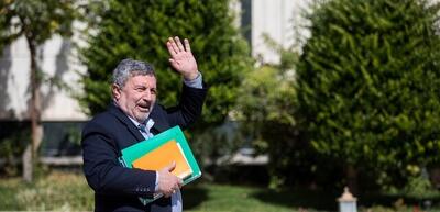 حضرتی: تعداد زیادی از جوانان «نسل زِد» برای کمک به دولت اعلام آمادگی کردند