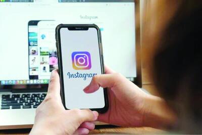  میان آینه و سراب