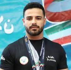  علیرضا معینی: به واسطه پدربزرگم به وزنه‌برداری علاقمند شدم