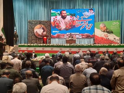  وداع مردم گرگان با پیکر شهید «محمد هاشم سلطانی»