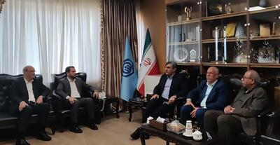 قول مساعد دکتر سالاری برای پرداخت مطالبات بیمه‌گر تا پایان ماه جاری