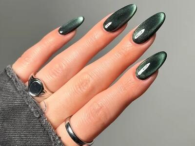  فصل مانیکورهای شیشه‌ای مخملی از راه رسید - ۲۱ طرح جذاب برای امتحان کردن