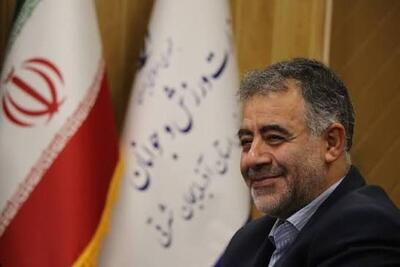  مدیرکل ورزش و جوانان آذربایجان شرقی: زرد شدن چمن ورزشگاه یادگار امام (ره) را تکذیب می‌کنم/ مرحله دوم کاشت انجام شد+فیلم