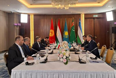  دیدار و گفتگوی دیپلمات‌های ایران و قزاقستان