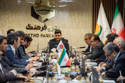  تاکید مدیرعامل صندوق ذخیره فرهنگیان بر ارتقا «شفافیت» و «کارایی» در پتروفرهنگ |  انصاف نیوز
