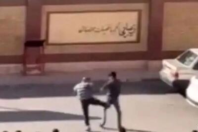 آموزش و پرورش: اخراج کادر خاطی مدرسه پرند در پی انتشار فیلم تنبیه بدنی یک دانش‌آموز