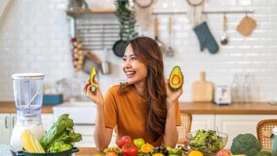  رژیم هوشمندانه مخصوص خانم‌ها؛ غذاهایی که نباید از دست بدهید!