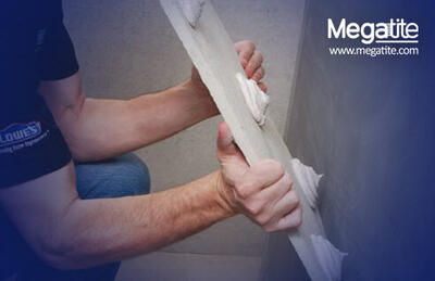  نصب ایمن سنگ نما با چسب اپوکسی مگاتایت؛ مقابله با دلایل سقوط سنگ‌نما