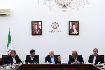 اگر تشکیلات دولت محدود نشود کل بودجه صرف پرداخت حقوق می‌شود