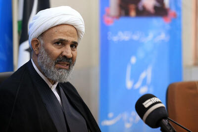 نحوه خرید و فروش سهام عدالت در جلسه کمیسیون اصل ۹۰ با بورس بررسی شد