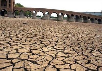  معاون استاندار اصفهان:پایش زاینده‌رود باتصاویر ماهواره‌ای کلید می‌خورد