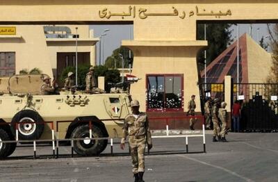  پس از بازگرداندن پیکر چهار اسیر اسرائیلی، تل آویو تصمیم گرفت گذرگاه رفح را باز کند و امروز ۶۰۰ کامیون کمک‌های بشردوستانه به غزه وارد شود