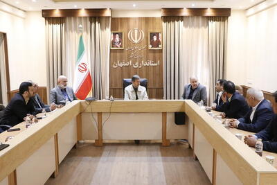  جمالی‌نژاد: محیط زیست و حل بحران زاینده‌رود نیاز به فناوری فضایی دارد