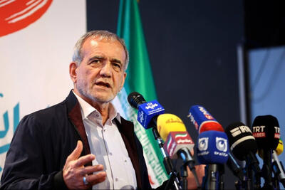 نشست خبری رئیس جمهور سه شنبه 29 مهر برگزار می شود