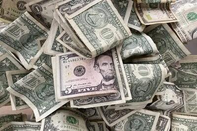 پیش‌بینی نوسان قیمت دلار در ۲۴ مهر ۱۴۰۴